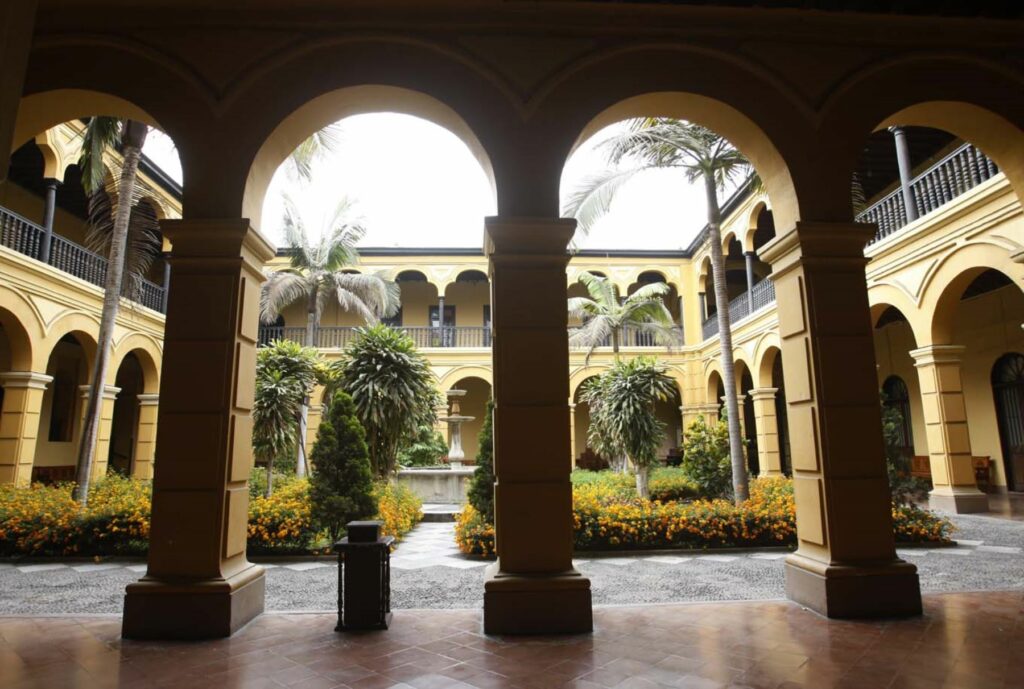 El Convento y la Iglesia de Santo Domingo