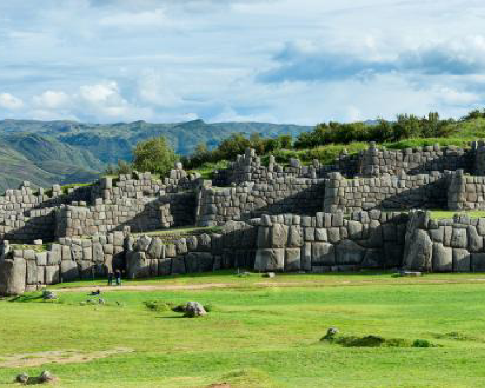 Fortaleza De Saqsaywaman